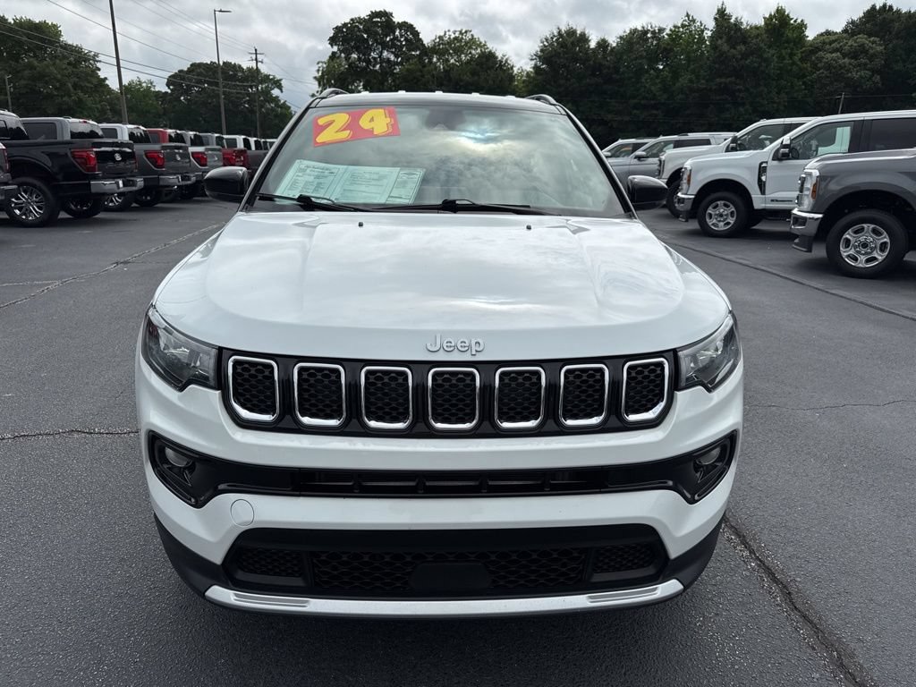 Used 2024 Jeep Compass Limited AWD/4WD image 30
