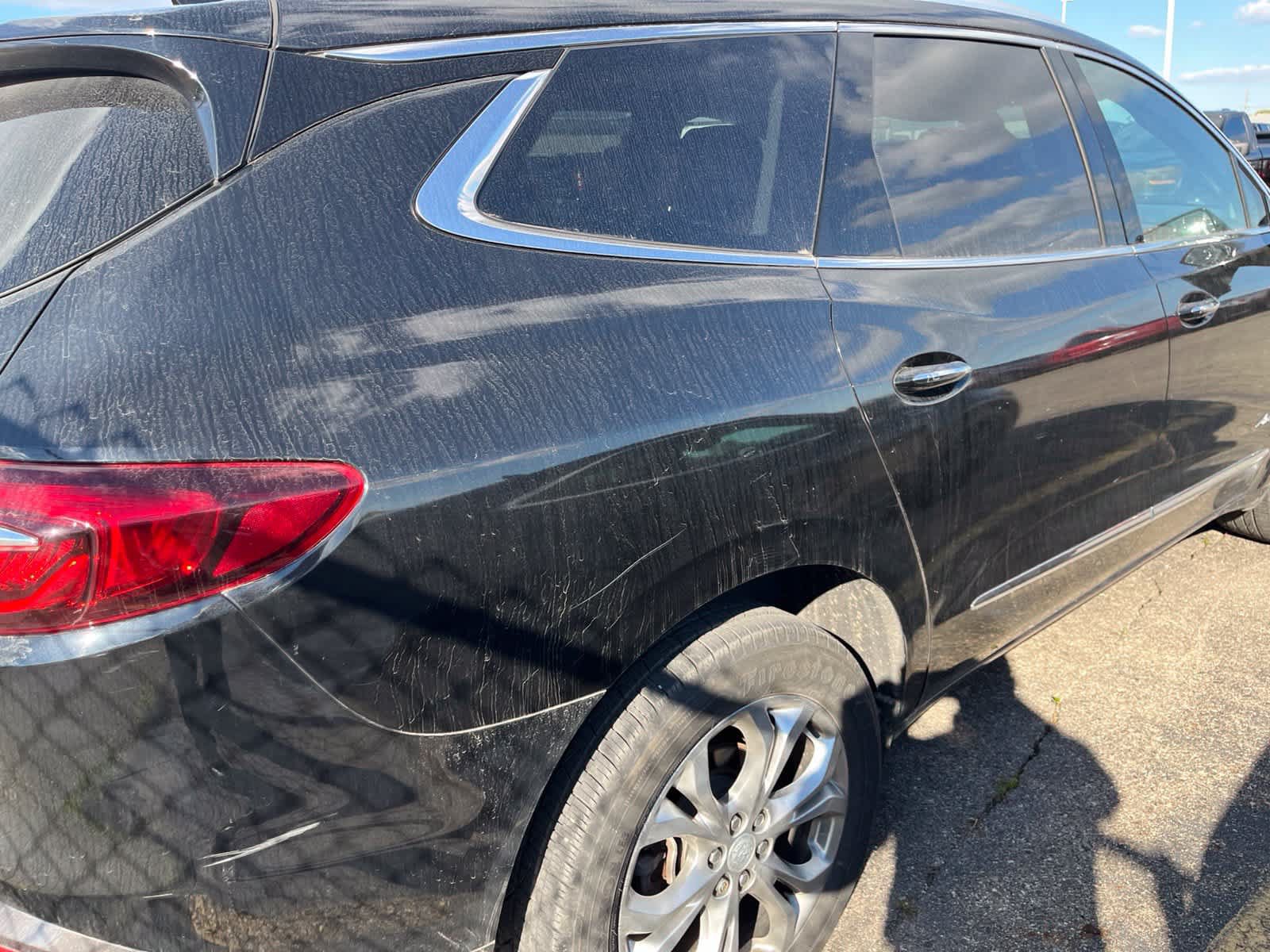 Used 2018 Buick Enclave Avenir FWD image 13