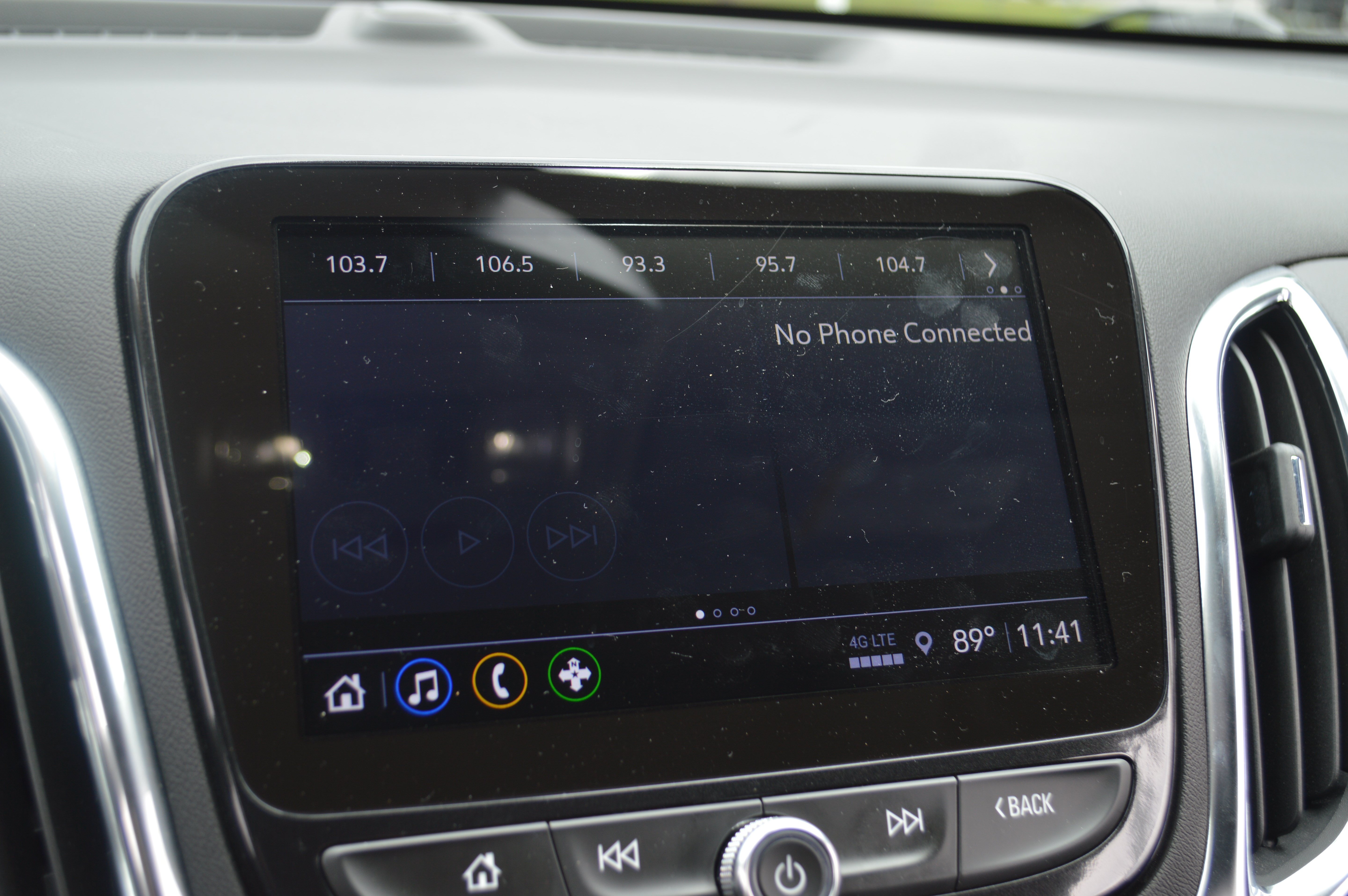 Used 2024 Chevrolet Equinox Premier AWD/4WD image 18
