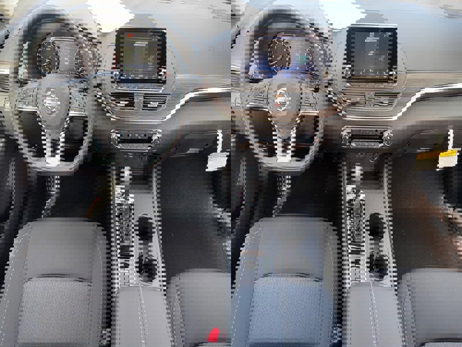 New 2025 Nissan Altima 2.5 SV image 14