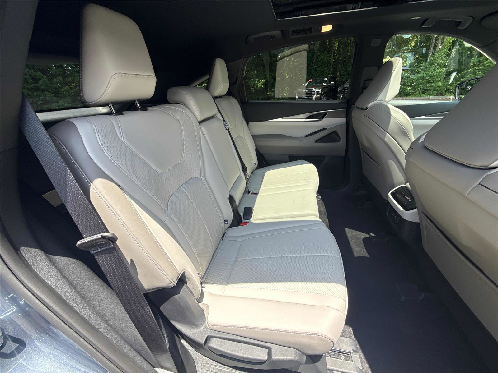 New 2027 INFINITI QX65 Luxe AWD/4WD image 29