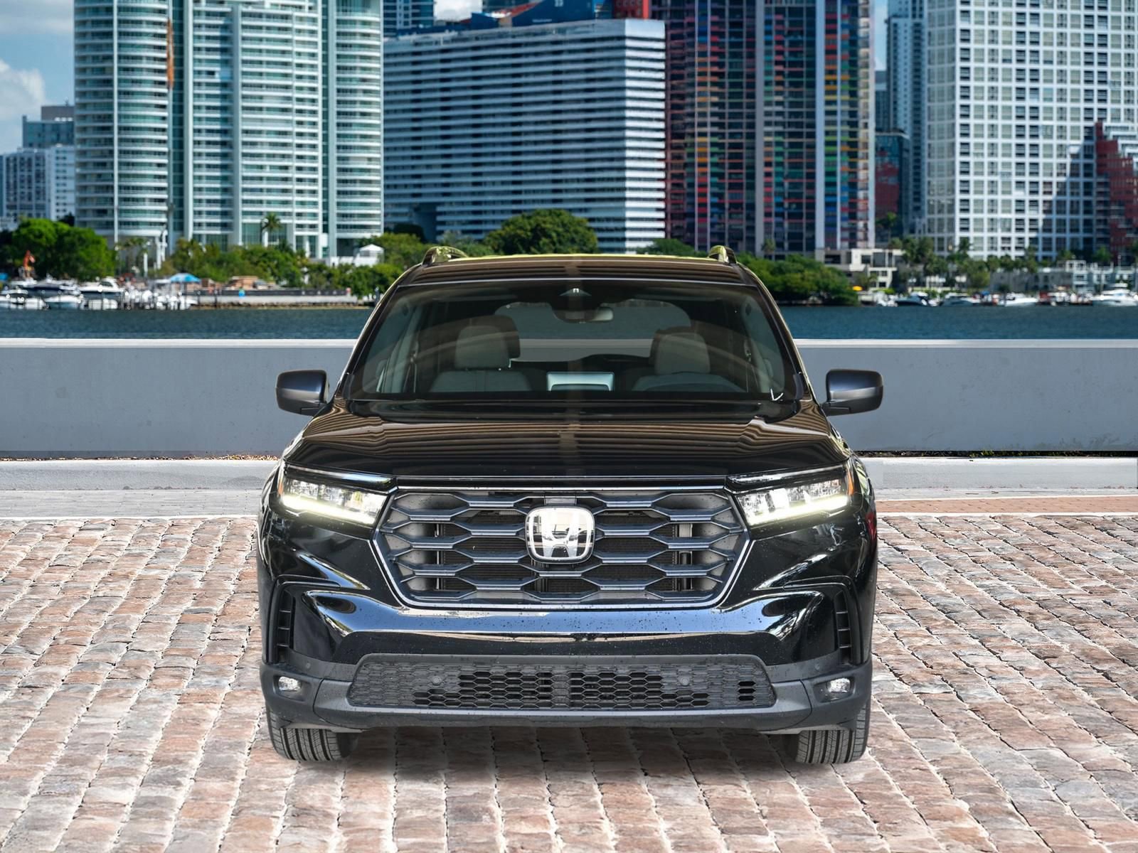 New 2026 Honda Pilot Sport image 2