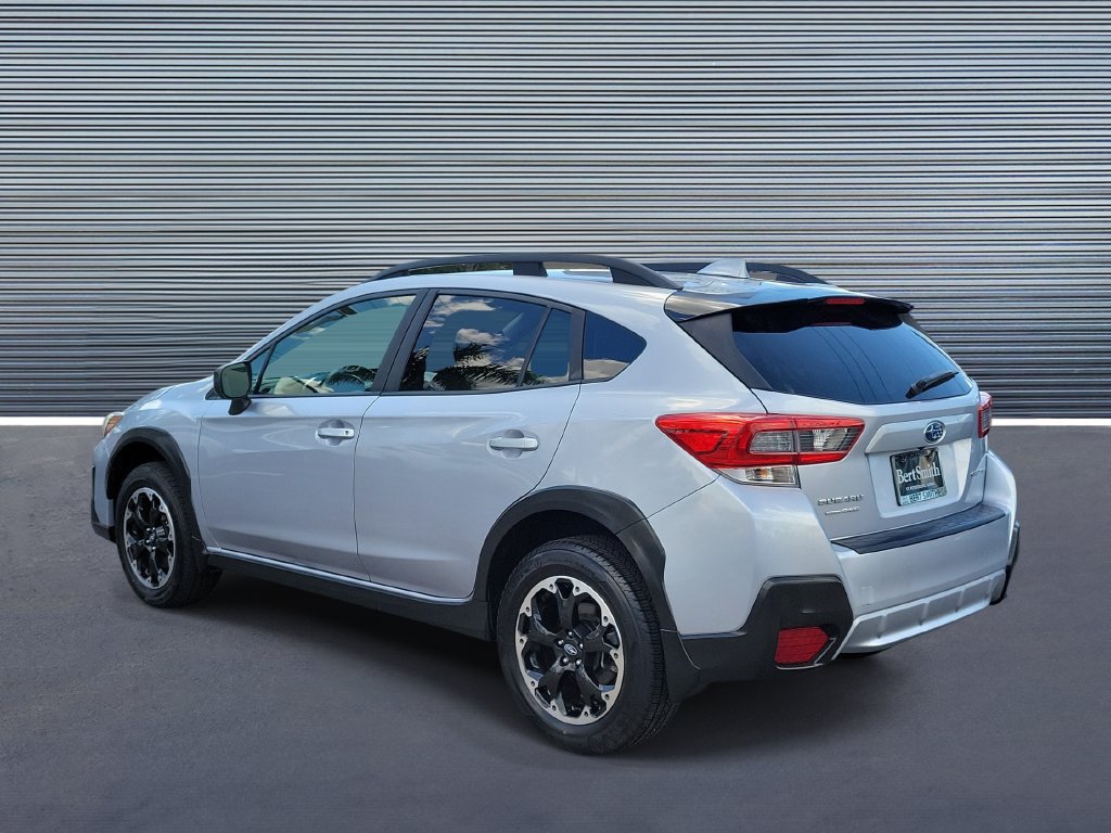 Used 2021 Subaru Crosstrek 2.0i Premium w/ Moonroof Package AWD/4WD image 4