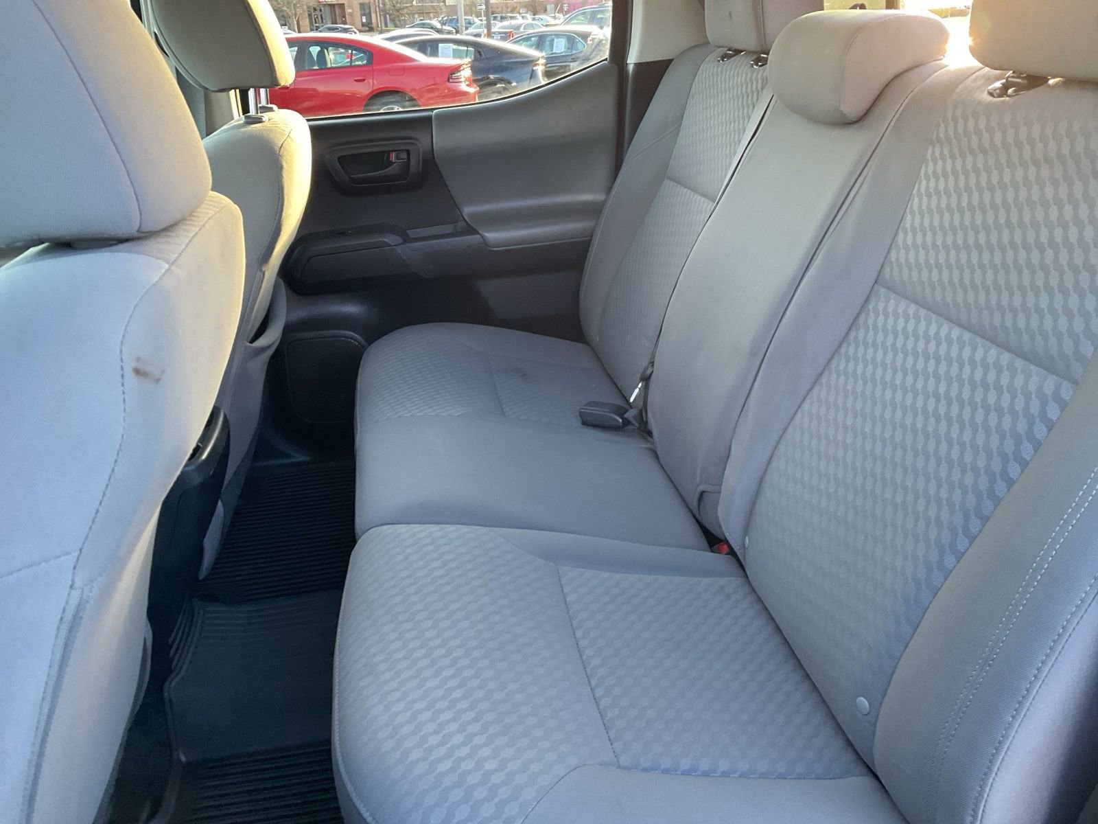 Used 2020 Toyota Tacoma SR image 18