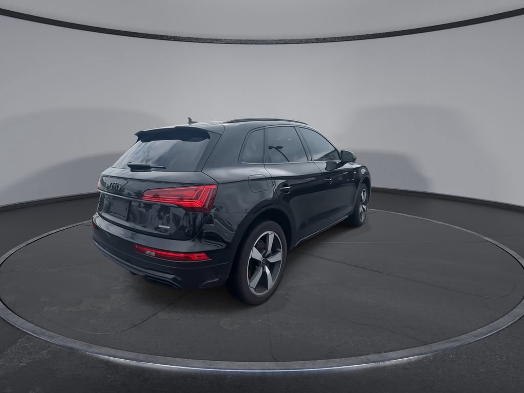 Used 2023 Audi Q5 2.0T Premium Plus w/ Premium Plus Package AWD/4WD image 8