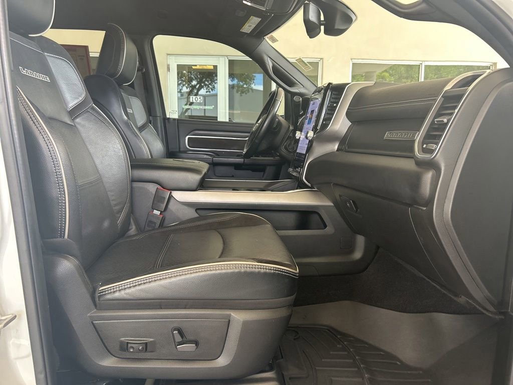 Used 2024 RAM 2500 Laramie w/ Night Edition AWD/4WD image 26