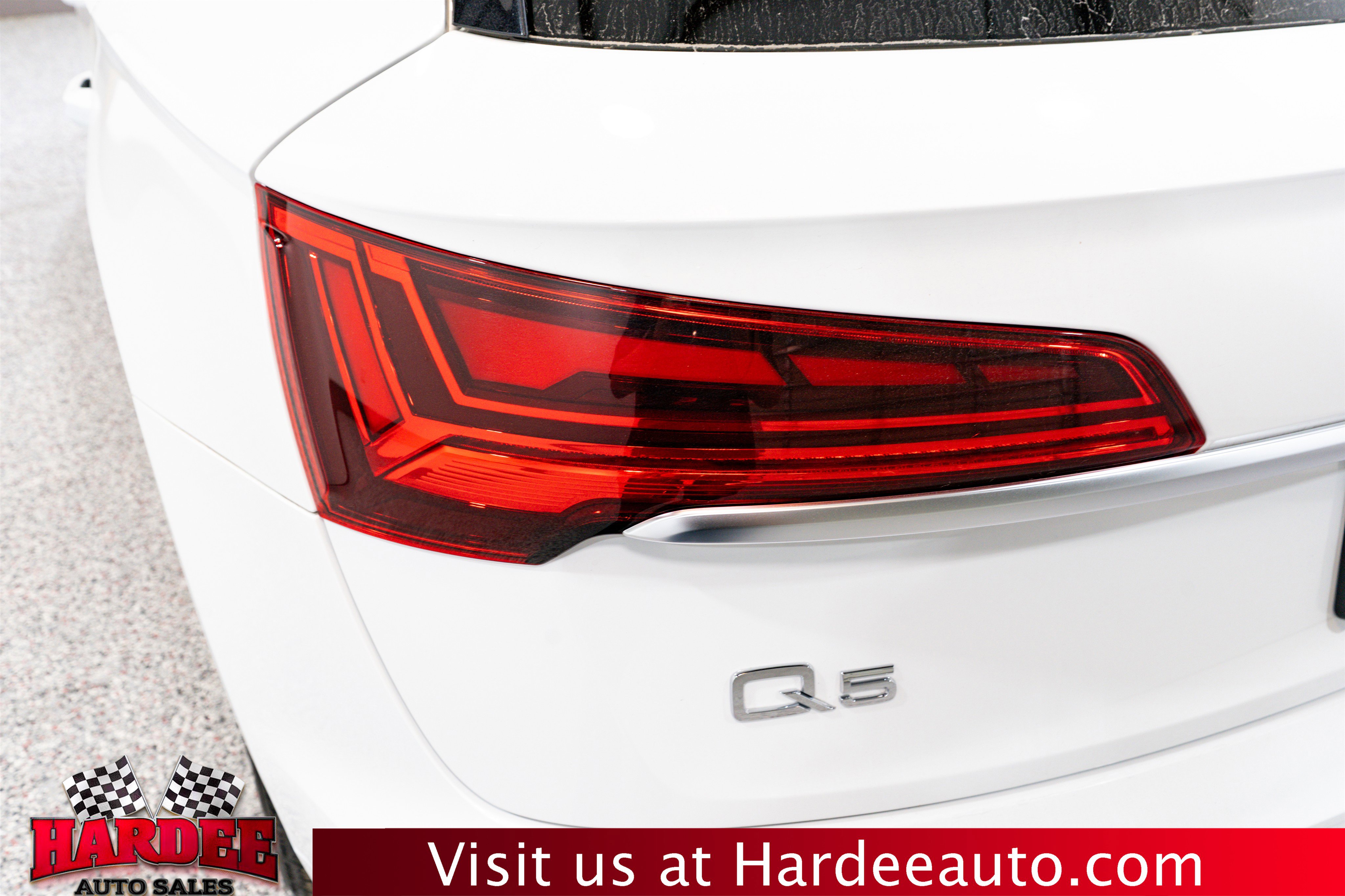 Used 2022 Audi Q5 2.0T Premium Plus image 9