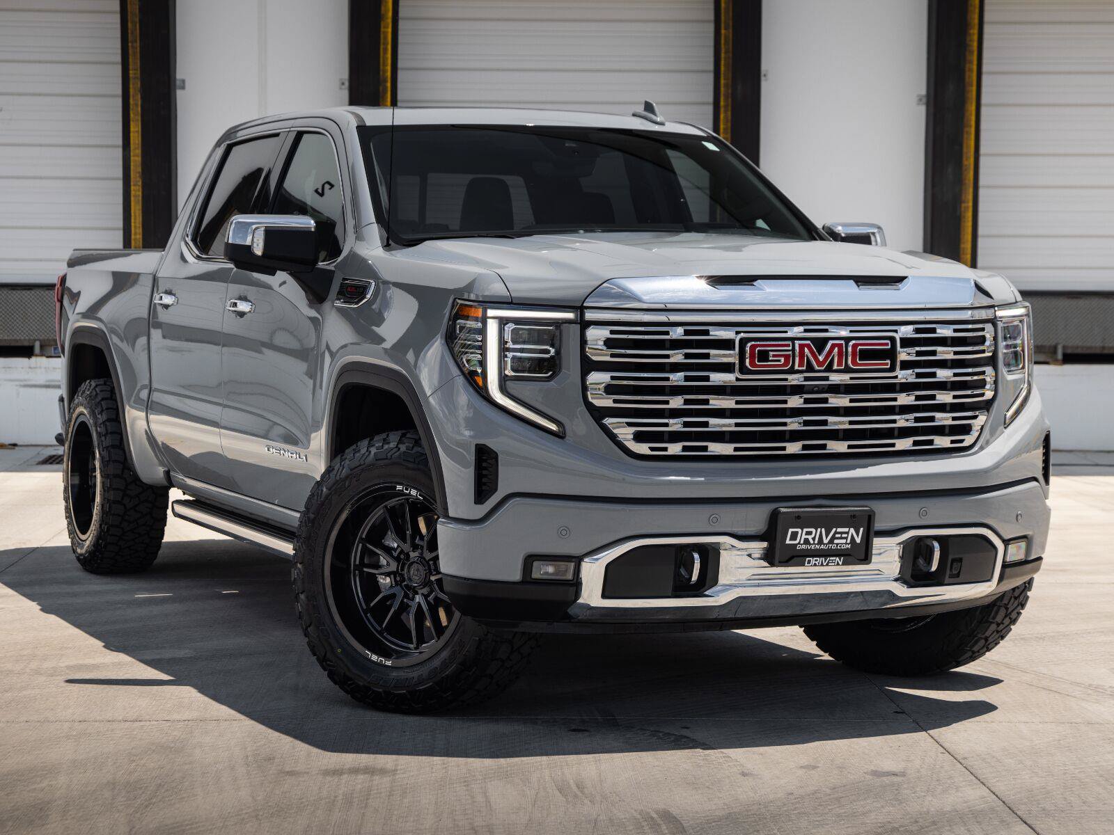 Used 2024 GMC Sierra 1500 Denali AWD/4WD image 30