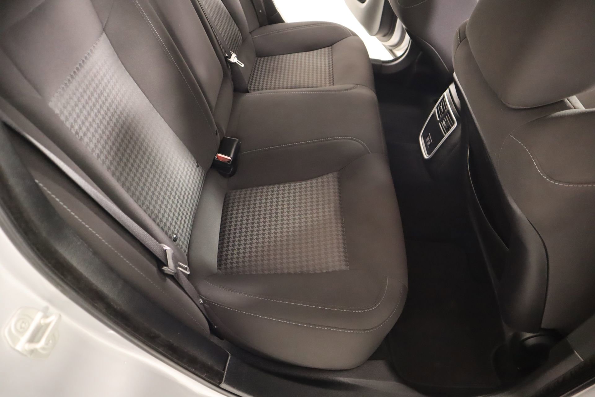 Used 2023 Dodge Charger GT image 13