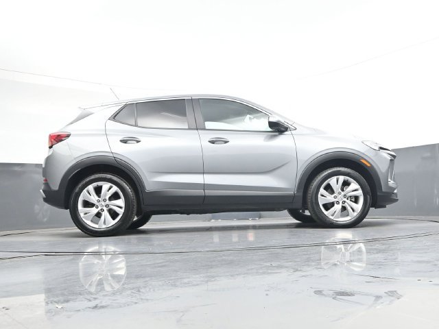 Used 2025 Buick Encore GX Preferred AWD/4WD image 23