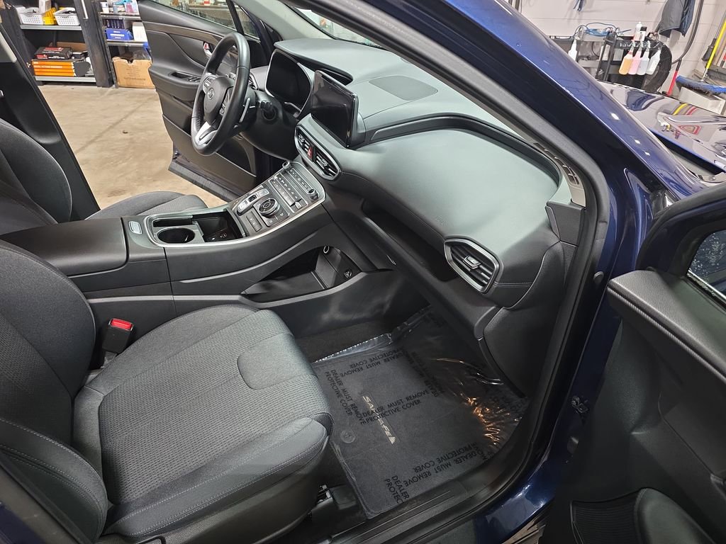 Used 2023 Hyundai Santa Fe SEL image 10