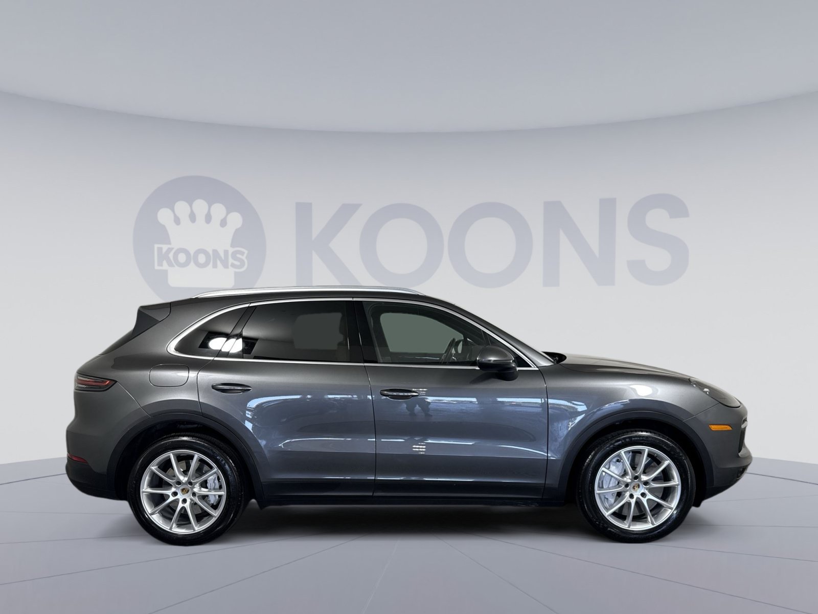 Used 2020 Porsche Cayenne AWD/4WD image 8