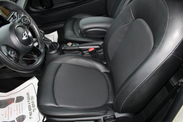 Used 2018 MINI Cooper Convertible FWD image 18