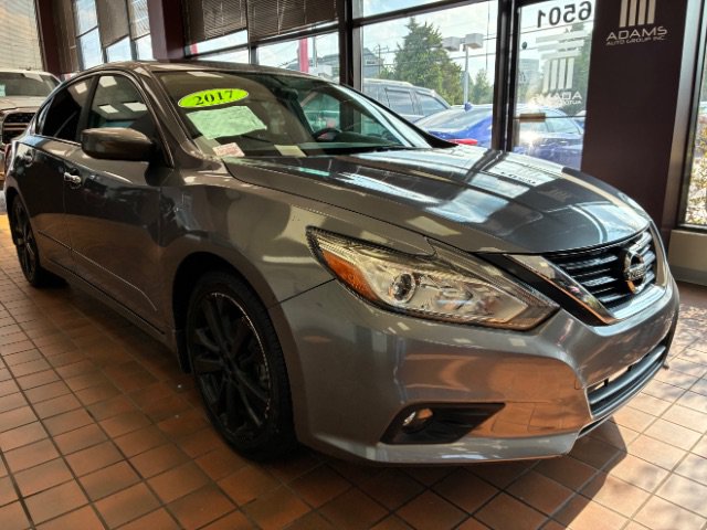 Used 2017 Nissan Altima 2.5 SR