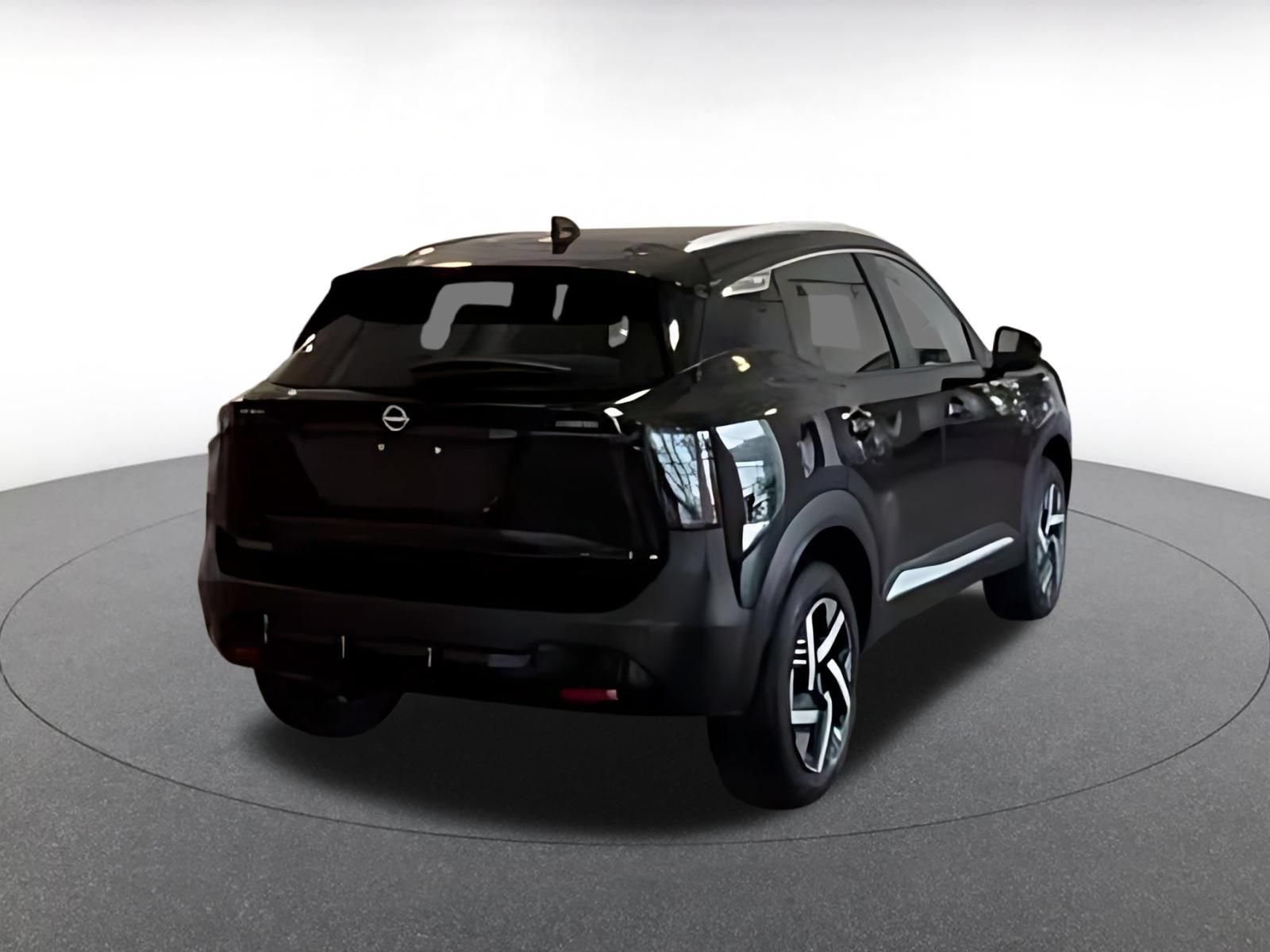 Used 2026 Nissan Kicks SV FWD image 16