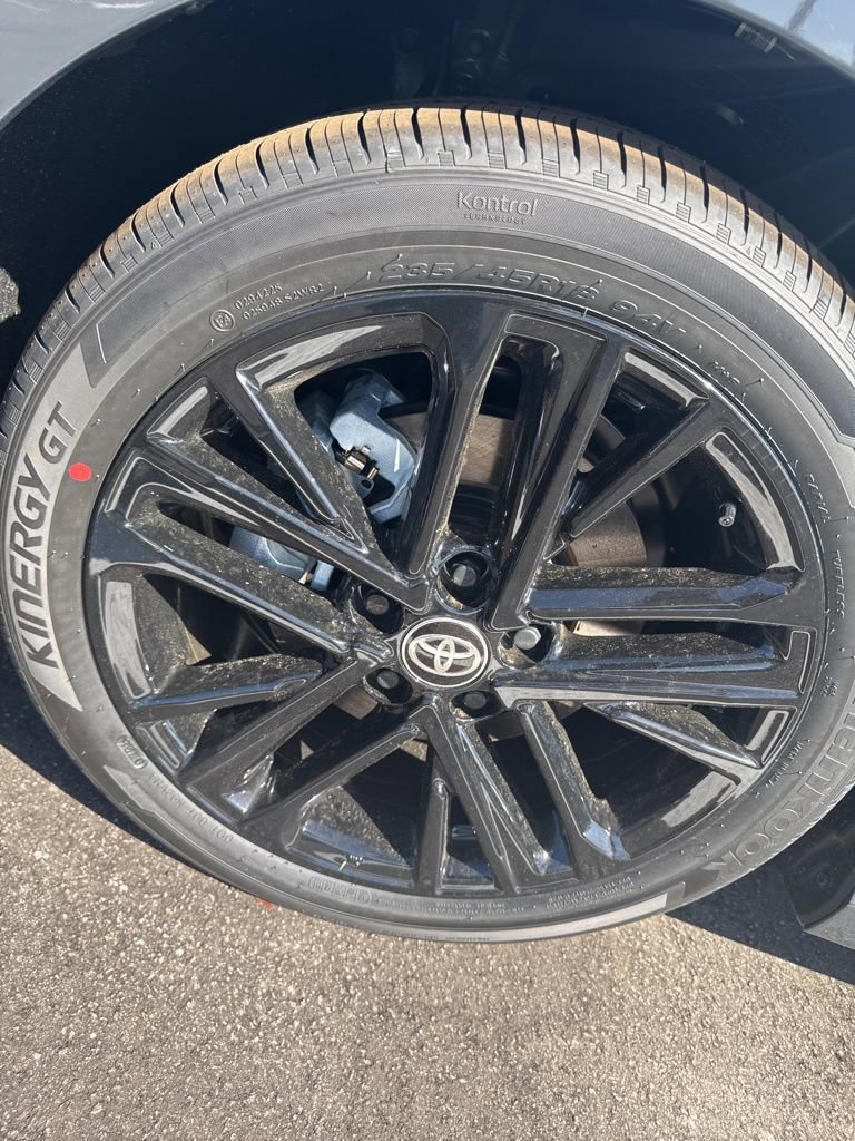 New 2026 Toyota Camry SE FWD image 10