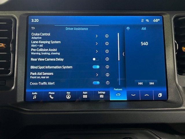 Used 2024 Ford Bronco Badlands image 17