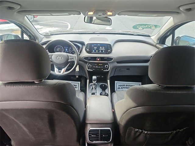 Used 2020 Hyundai Santa Fe SE w/ Cargo Package image 18