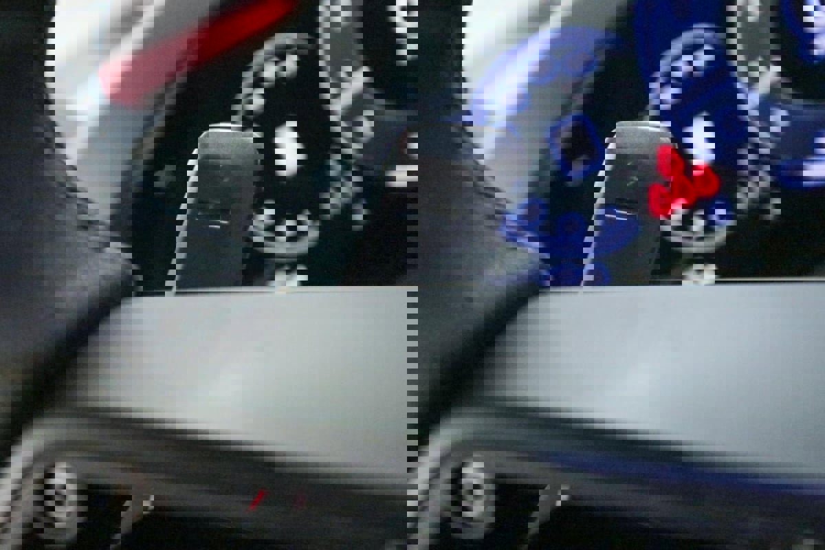 Used 2025 Porsche Cayenne Coupe image 26