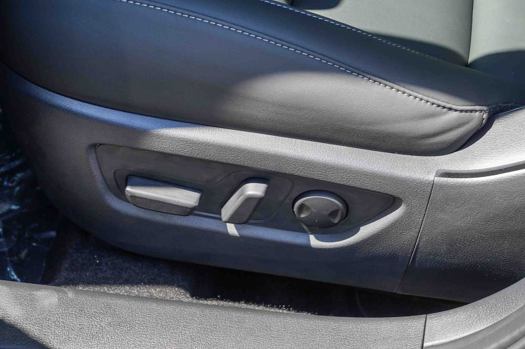 New 2025 MAZDA CX-30 AWD 2.5 S w/ Preferred Package image 26