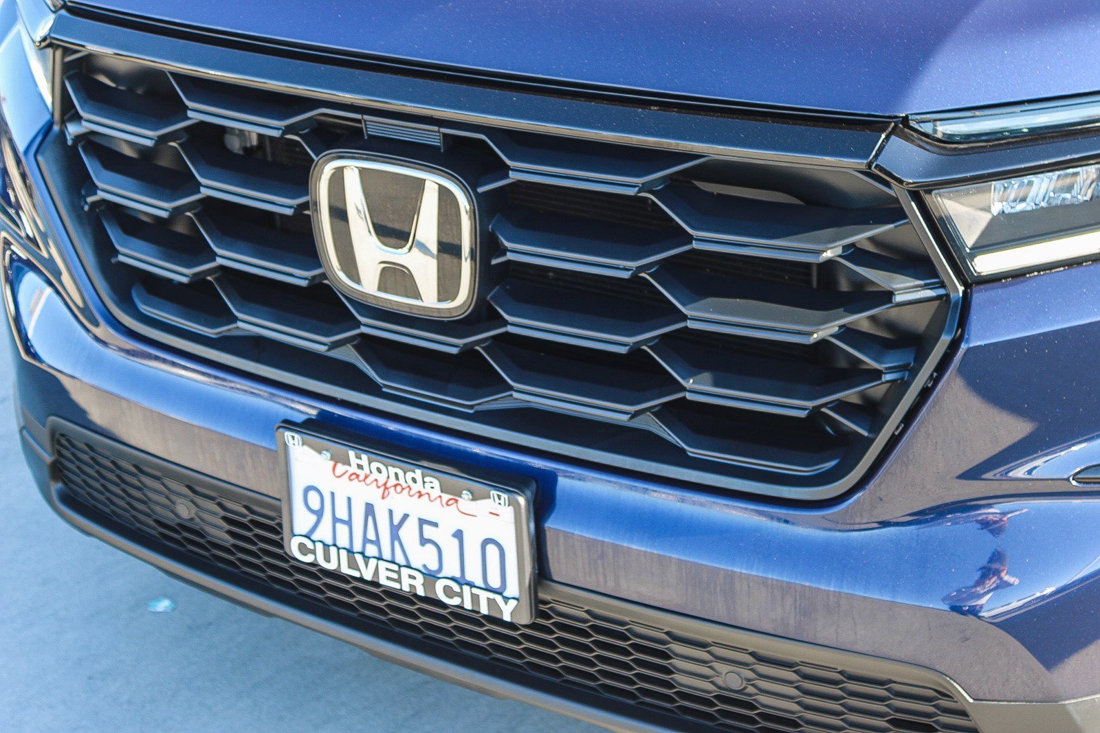 Used 2023 Honda Pilot Sport image 6