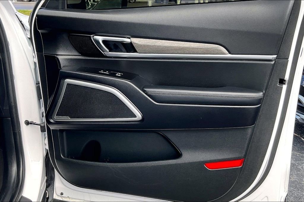 Used 2022 Kia Telluride EX w/ EX Premium Package image 19