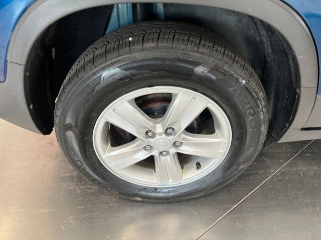 Used 2020 Chevrolet Trax LT FWD image 9