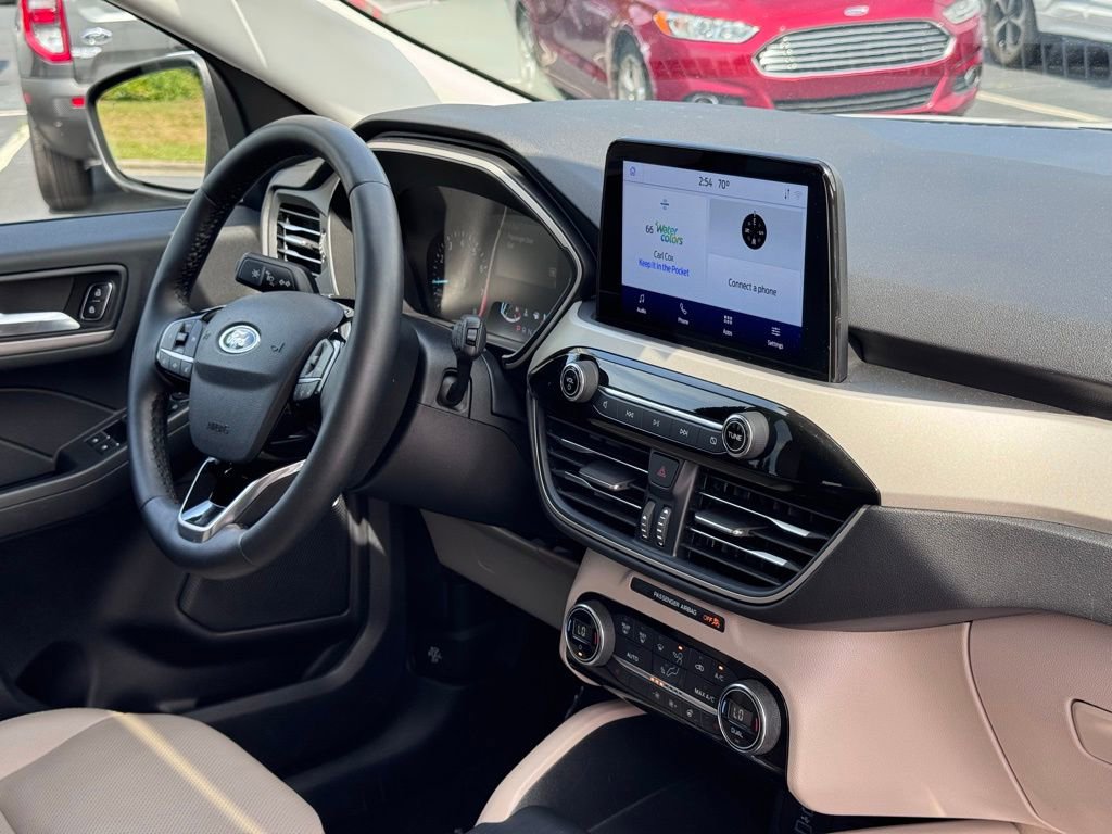 Used 2021 Ford Escape SEL FWD image 22