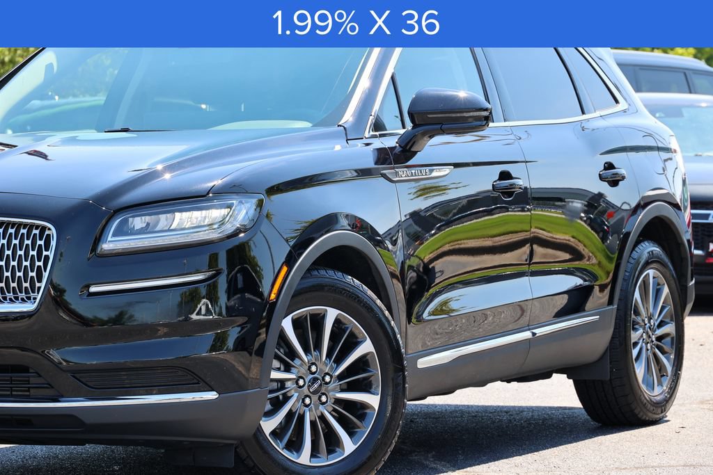 Certified 2023 Lincoln Nautilus AWD w/ Premium Package image 13