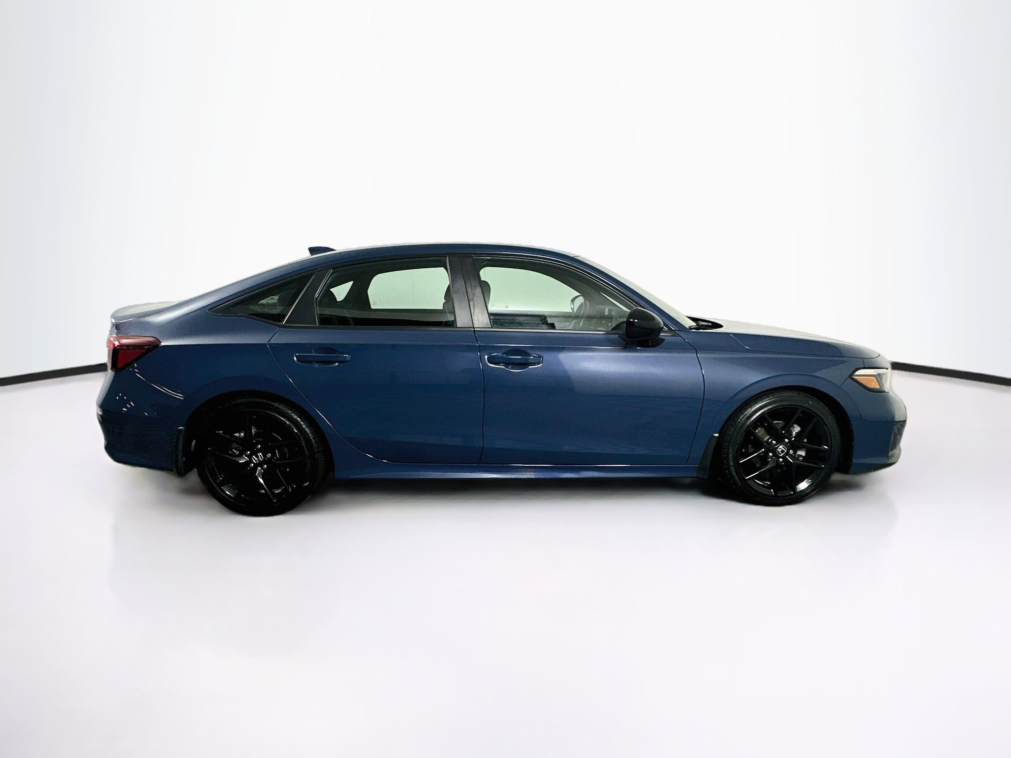 Used 2025 Honda Civic Sport image 10