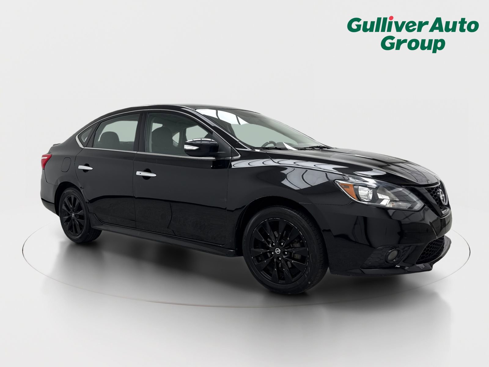 Used 2018 Nissan Sentra SR w/ SR Midnight Edition Package image 12