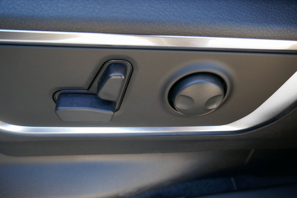 New 2026 RAM 1500 Laramie w/ Night Edition image 15