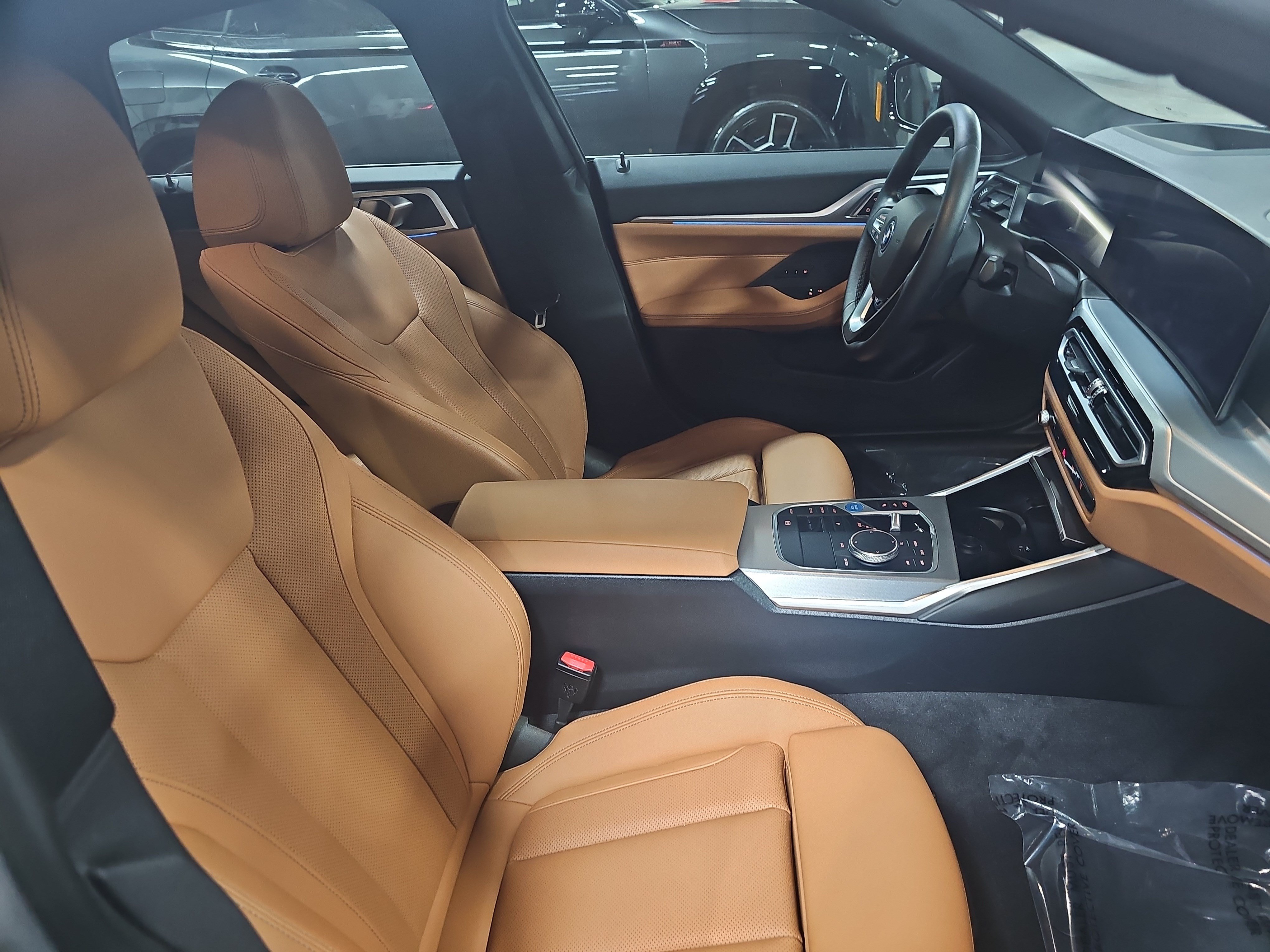 Used 2023 BMW i4 eDrive35 w/ Premium Package RWD image 11