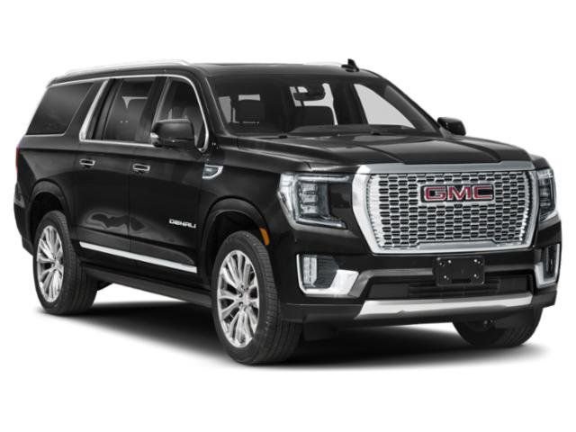Used 2021 GMC Yukon XL Denali w/ Denali Premium Package AWD/4WD image 10