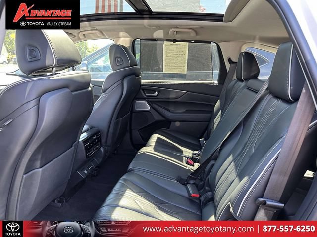 Used 2025 Acura MDX SH-AWD w/ Advance Package image 14