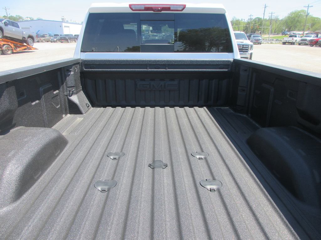 New 2026 GMC Sierra 3500 AT4 w/ AT4 Premium Plus Package AWD/4WD image 6