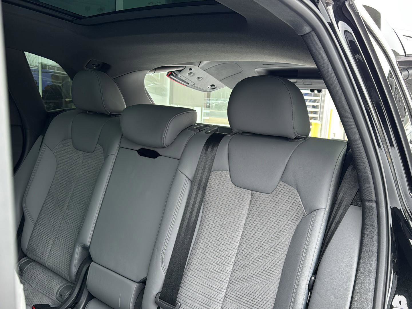 Used 2022 Audi SQ5 Premium Plus AWD/4WD image 26