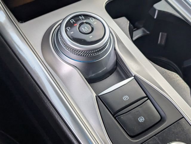 Used 2020 Ford Explorer Limited image 18