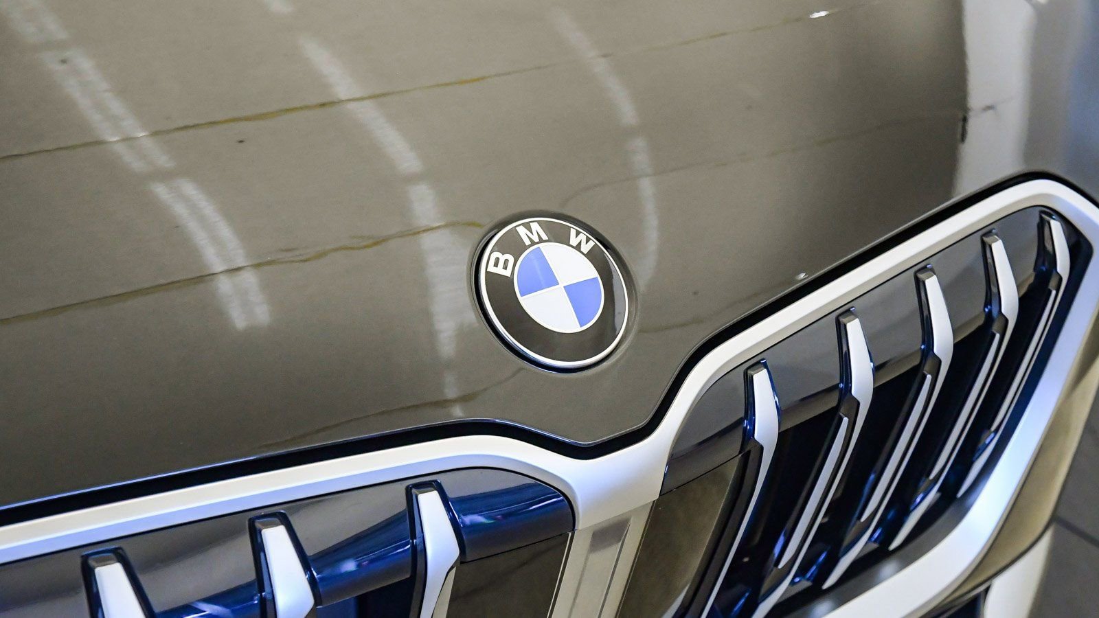 Used 2025 BMW X1 xDrive28i w/ Convenience Package AWD/4WD image 7