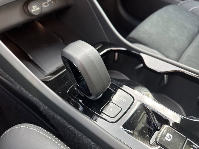 New 2026 Volvo XC40 B5 Ultra w/ Protection Package Premier image 14