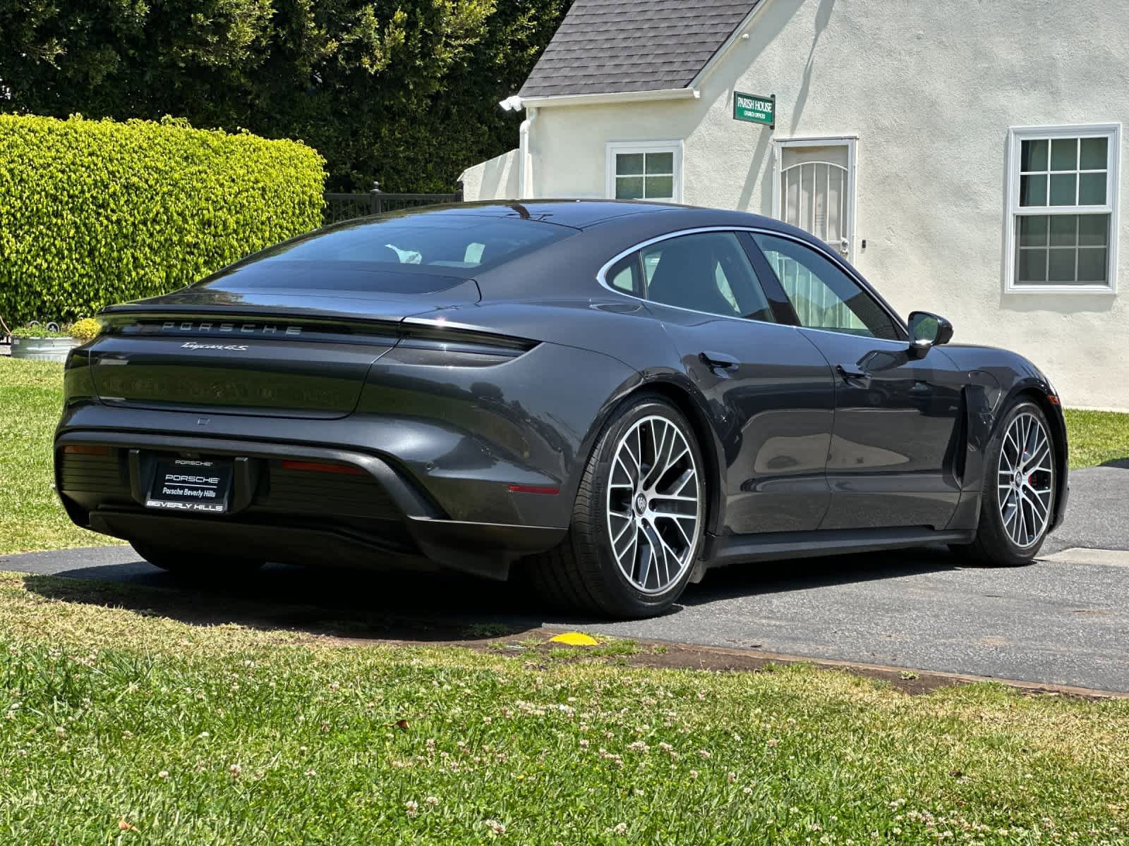 Certified 2020 Porsche Taycan 4S AWD/4WD image 8