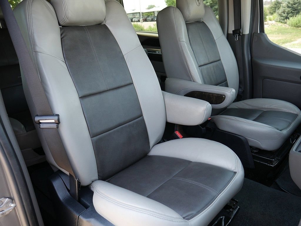 Used 2022 Ford Transit 150 Low Roof AWD image 56