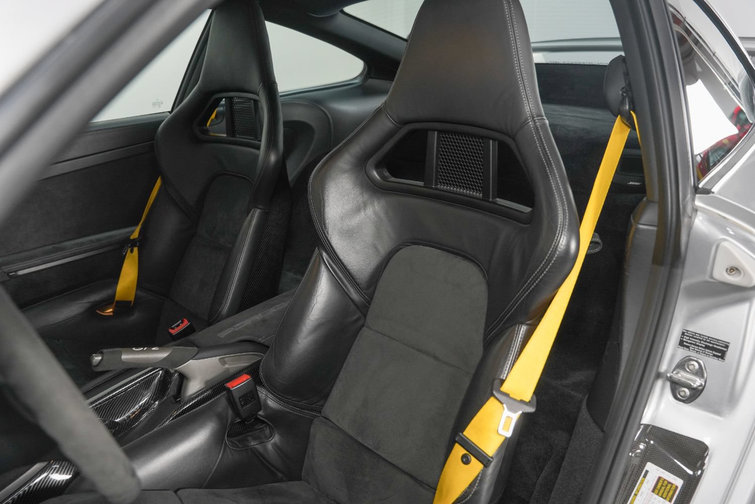 Used 2008 Porsche 911 GT2 RWD image 34