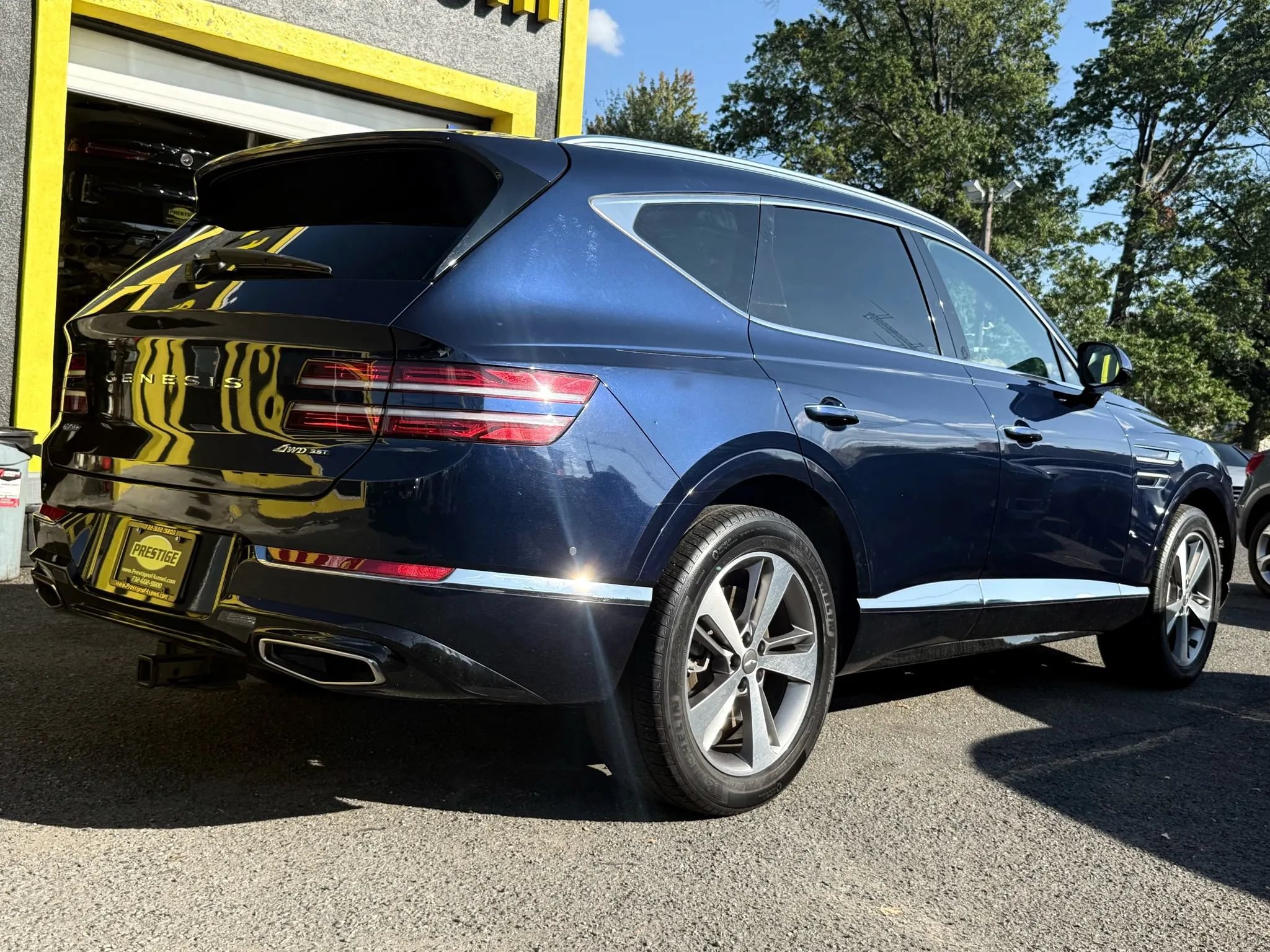 Used 2021 Genesis GV80 3.5T w/ Advanced Package 06 AWD/4WD image 6