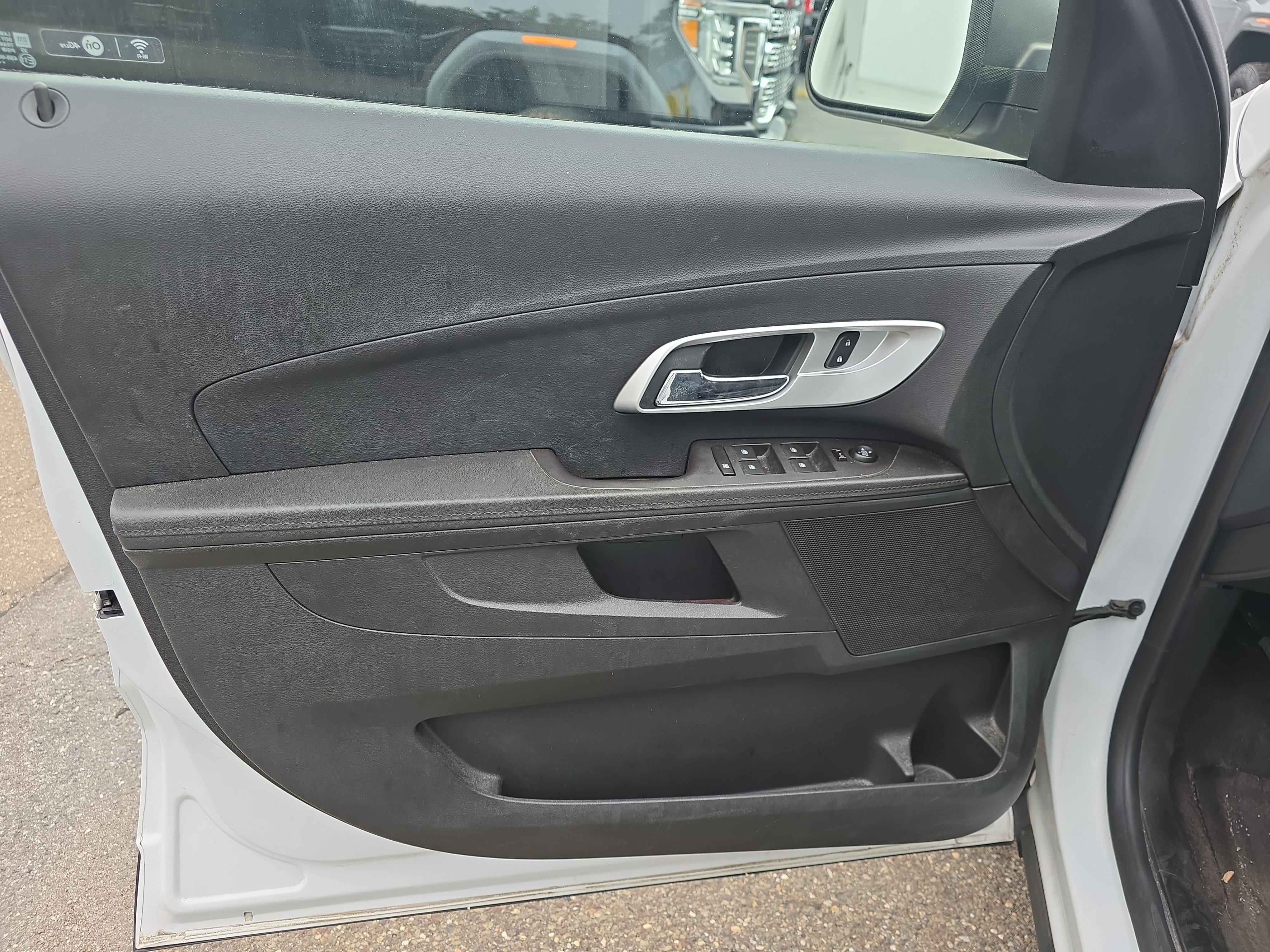 Used 2016 Chevrolet Equinox LS AWD/4WD image 15