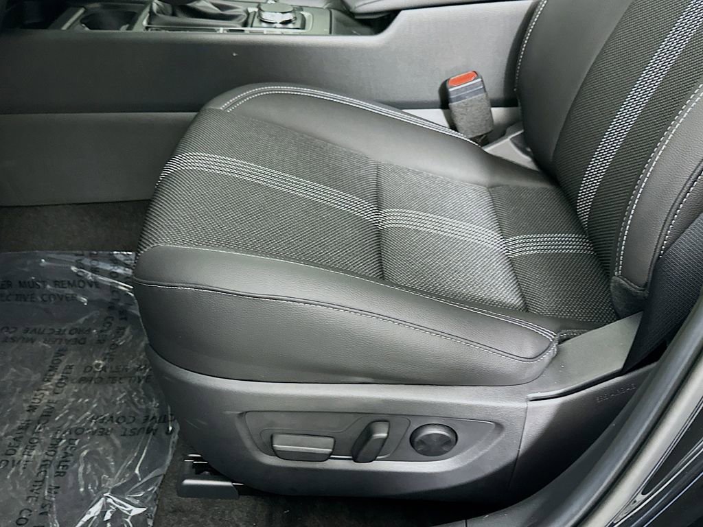 Used 2025 MAZDA CX-50 AWD 2.5 S w/ Cargo Package image 26