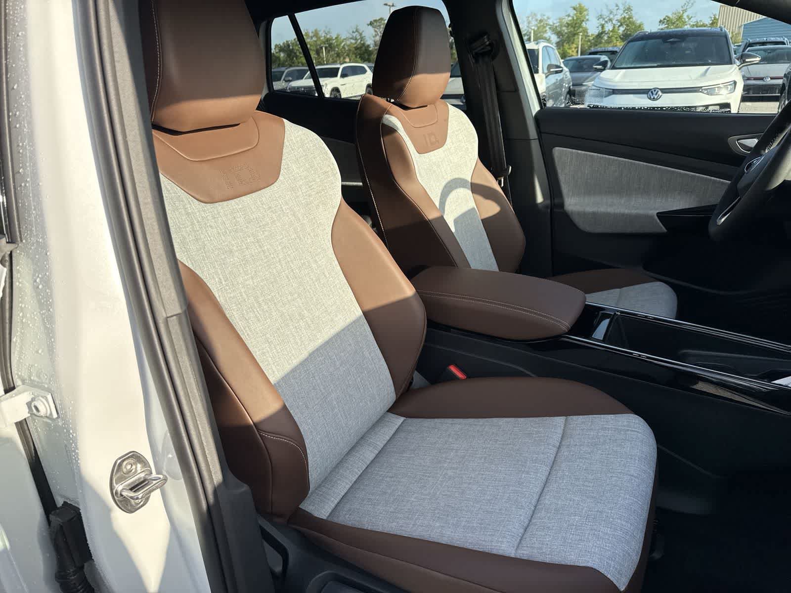 New 2026 Volkswagen ID.4 Pro RWD image 19