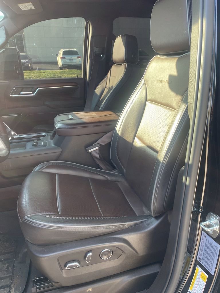 Used 2024 GMC Sierra 2500 Denali w/ Denali Reserve Package AWD/4WD image 6