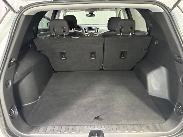 Used 2020 Chevrolet Equinox LS AWD/4WD image 23