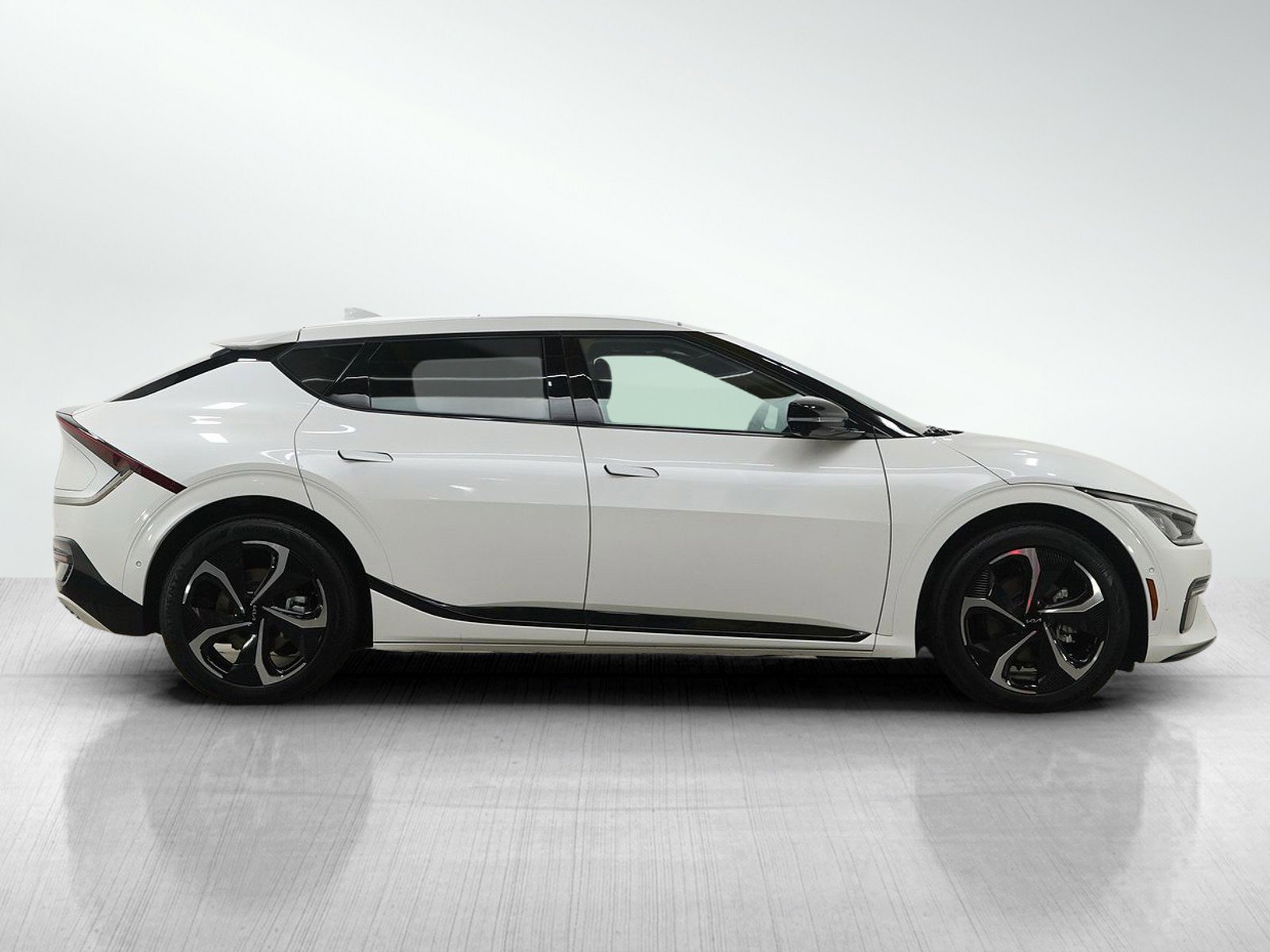 Used 2024 Kia EV6 GT-Line image 6